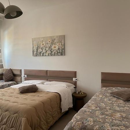 Comfort Accommodation Suite & Le Camere Бергамо Экстерьер фото