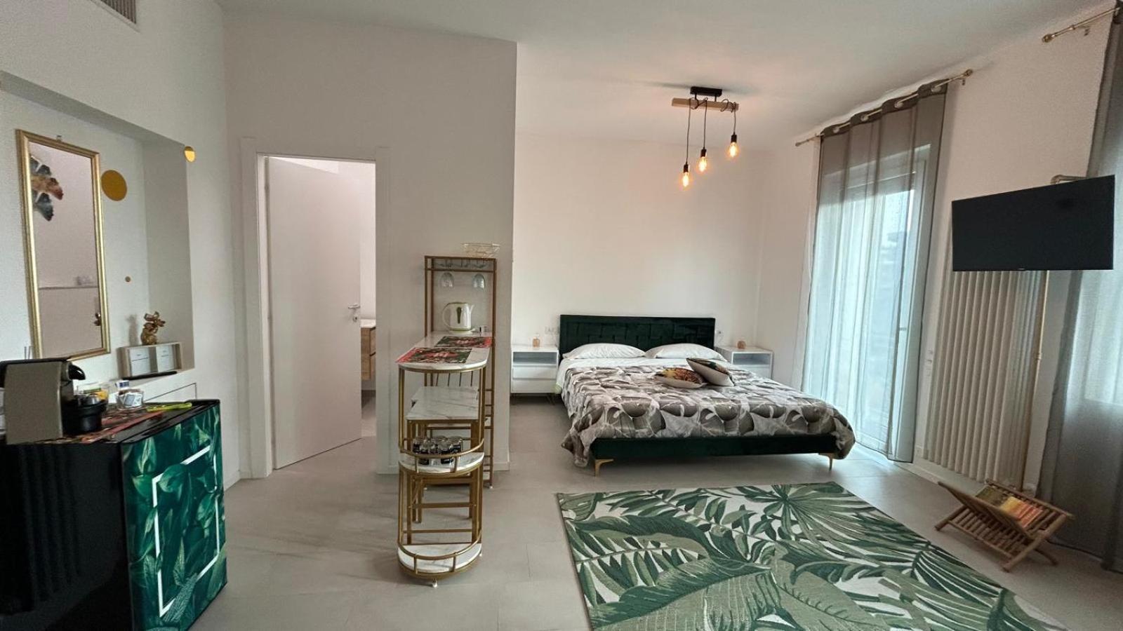 Comfort Accommodation Suite & Le Camere Бергамо Экстерьер фото