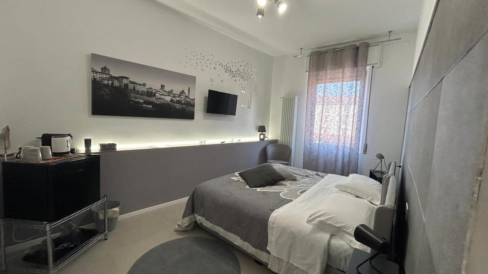Comfort Accommodation Suite & Le Camere Бергамо Экстерьер фото