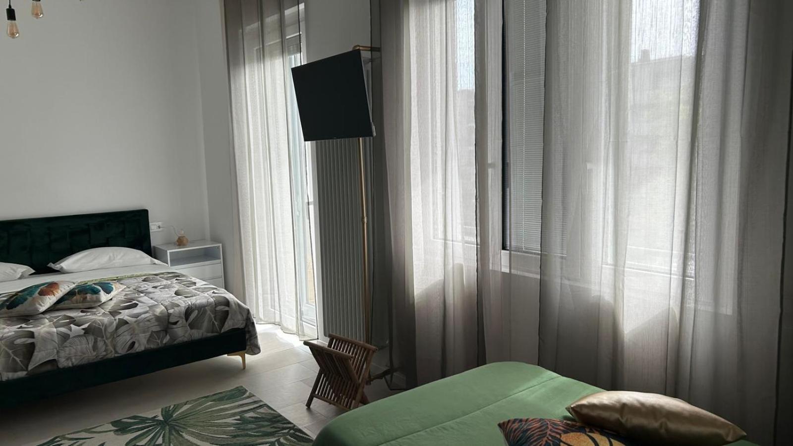 Comfort Accommodation Suite & Le Camere Бергамо Экстерьер фото