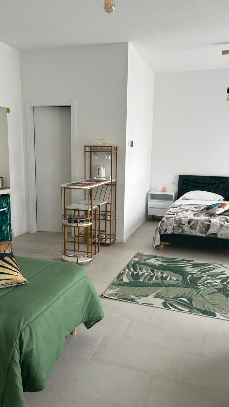 Comfort Accommodation Suite & Le Camere Бергамо Экстерьер фото