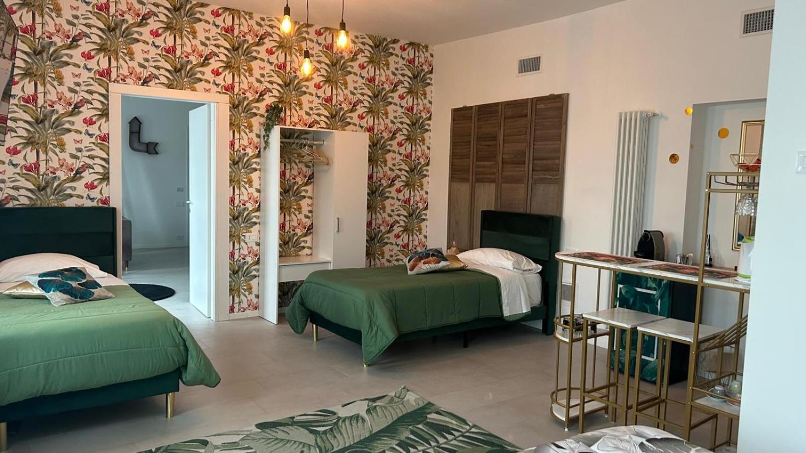 Comfort Accommodation Suite & Le Camere Бергамо Экстерьер фото