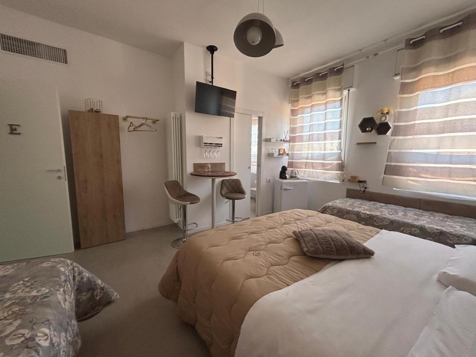 Comfort Accommodation Suite & Le Camere Бергамо Экстерьер фото